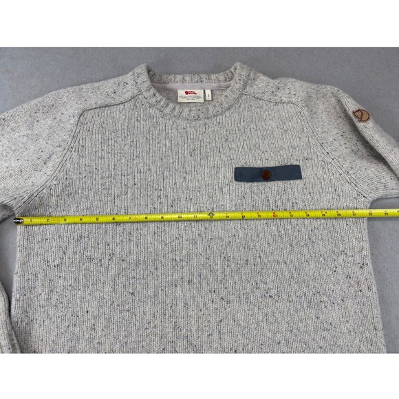 Men's Fjallraven Lada Round Crew Neck Sweater Large Beige Lambswool Pocket Logo - Picture 6 of 10